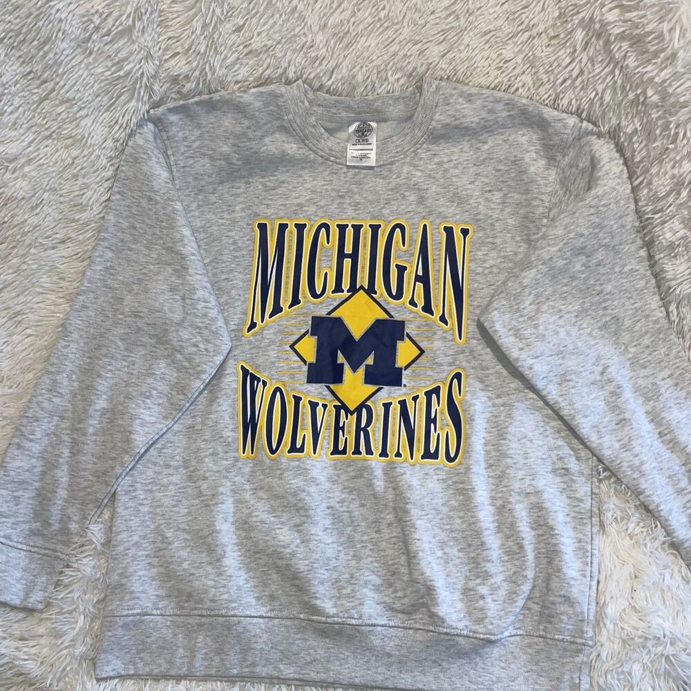 Michigan Wolverines Women’s S XL (16/18) Rivalry Threads SWEATSHIRT. Go Blue!
